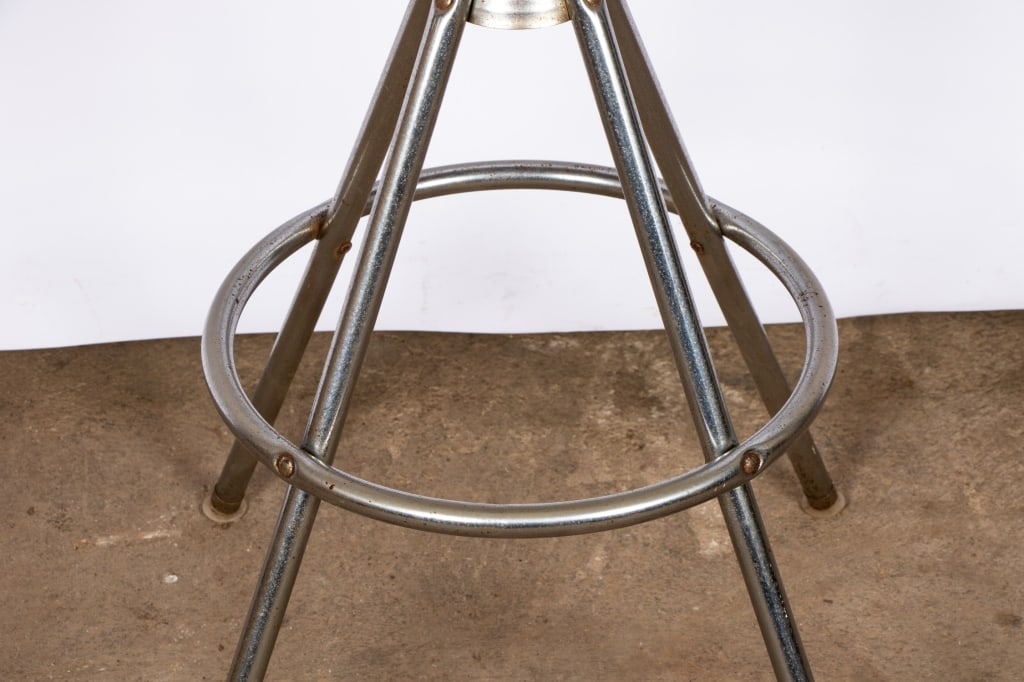 SET OF 4 COMFORT LINE SWIVEL BARSTOOLS - 5