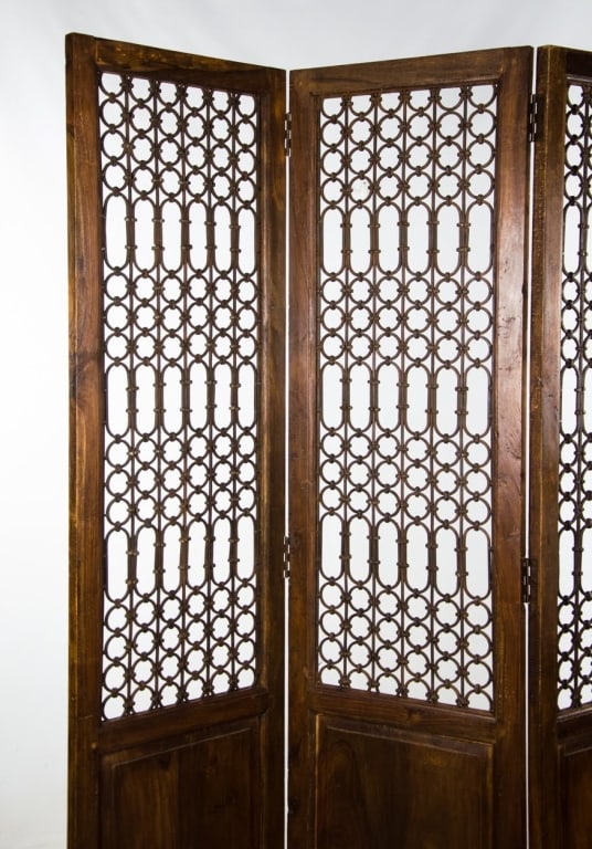 VINTAGE WOOD SCREEN WITH IRON ACCENTS - 2