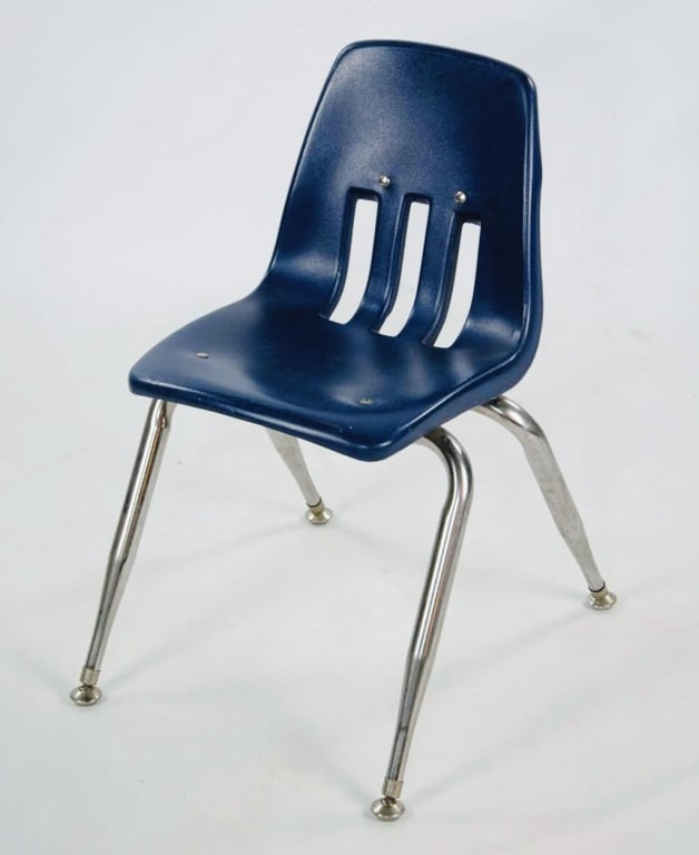 21 MID-CENTURY SCHOOL DESKS WITH CHAIRS - 10