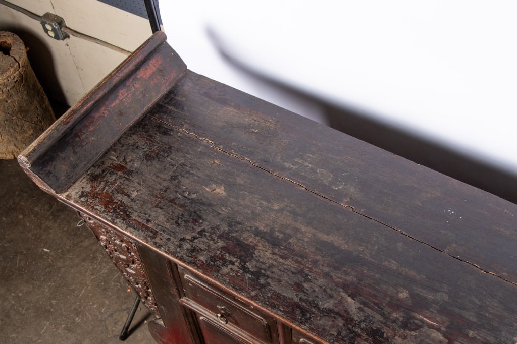 19TH C. CHINESE ALTAR CABINET - 13