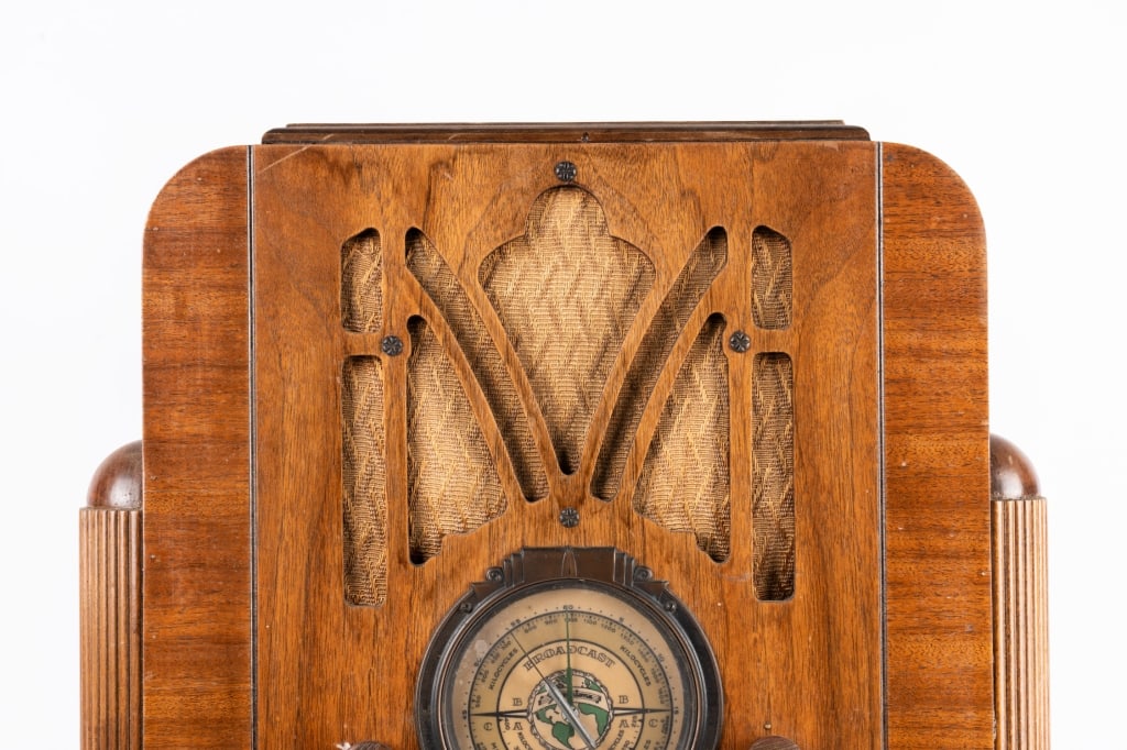 SILVER TONE MODEL RADIO, 1923 - 3