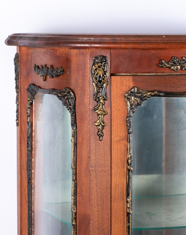 LOUIS XV STYLE CURIO CABINET - 4