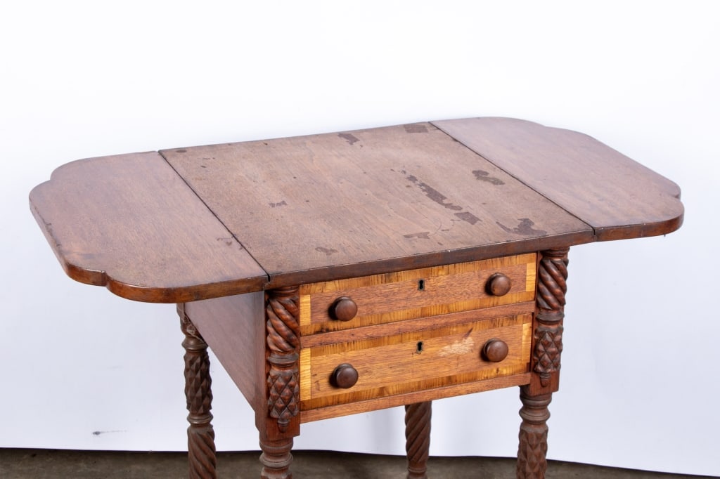 19TH CENTURY DROP LEAF SIDE TABLE - 2