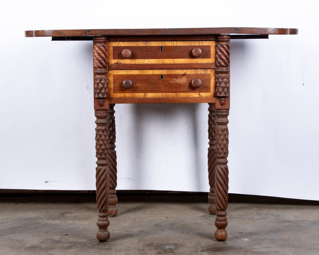 19TH CENTURY DROP LEAF SIDE TABLE - 3
