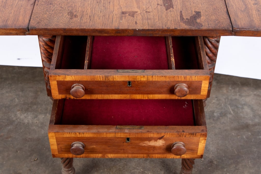 19TH CENTURY DROP LEAF SIDE TABLE - 5