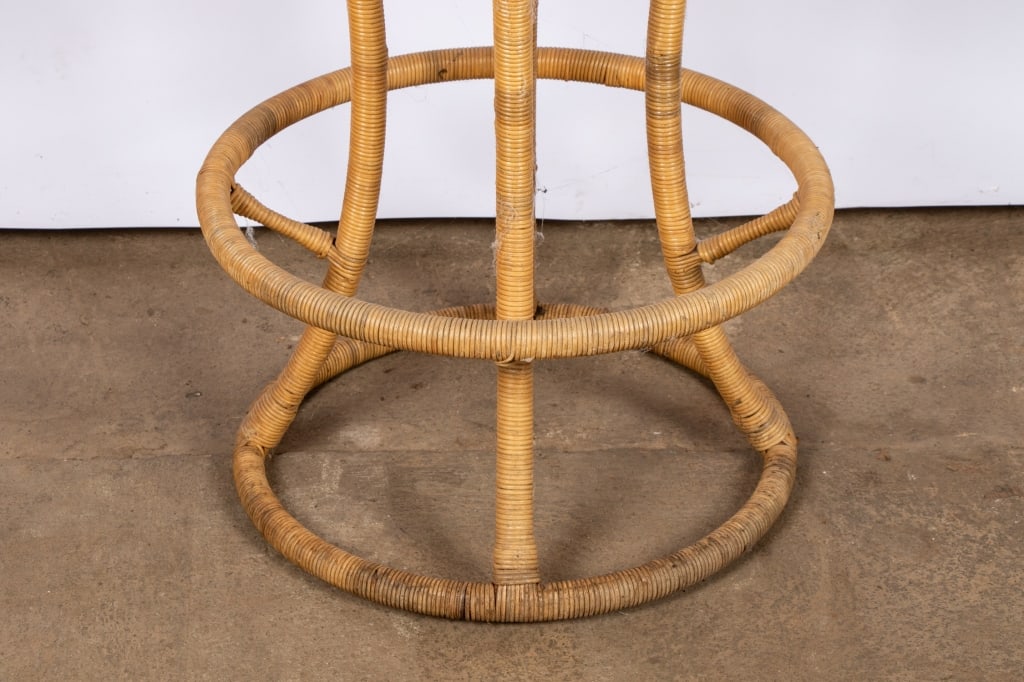 SET OF 4 VINTAGE WOVEN SWIVEL BAR STOOLS - 5