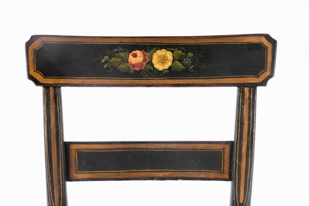 ANTIQUE HAND-PAINTED CHILD'S CHAIR - 3