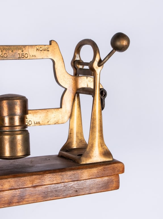 ANTIQUE BRASS & OAK DOCTOR’S SCALE - 3