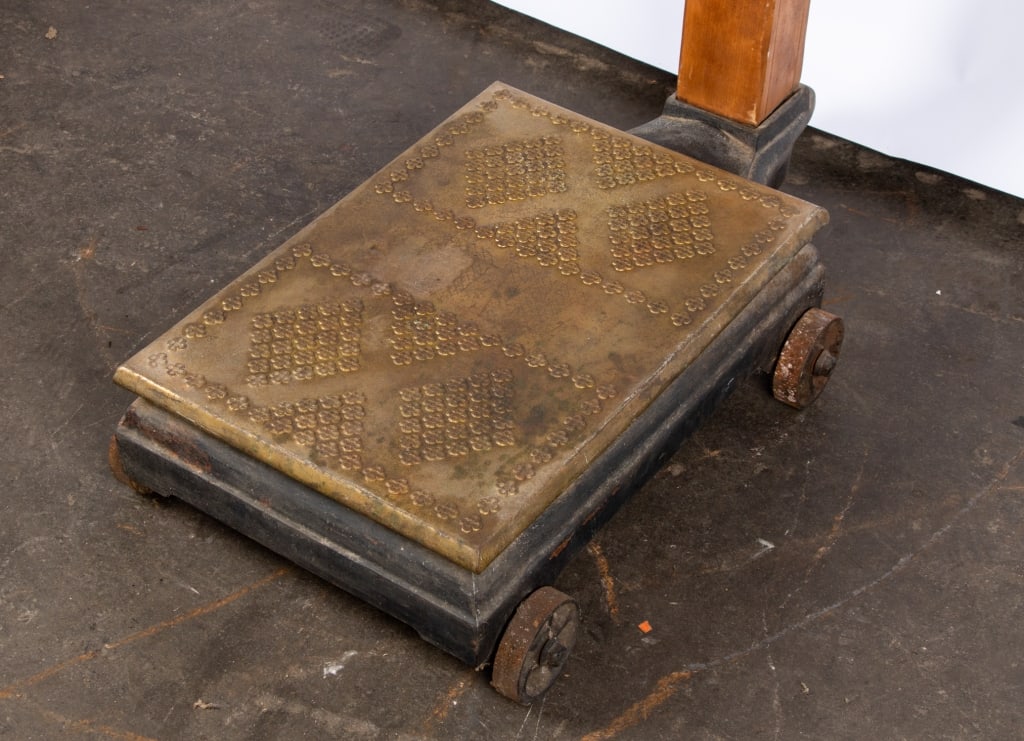 ANTIQUE BRASS & OAK DOCTOR’S SCALE - 6