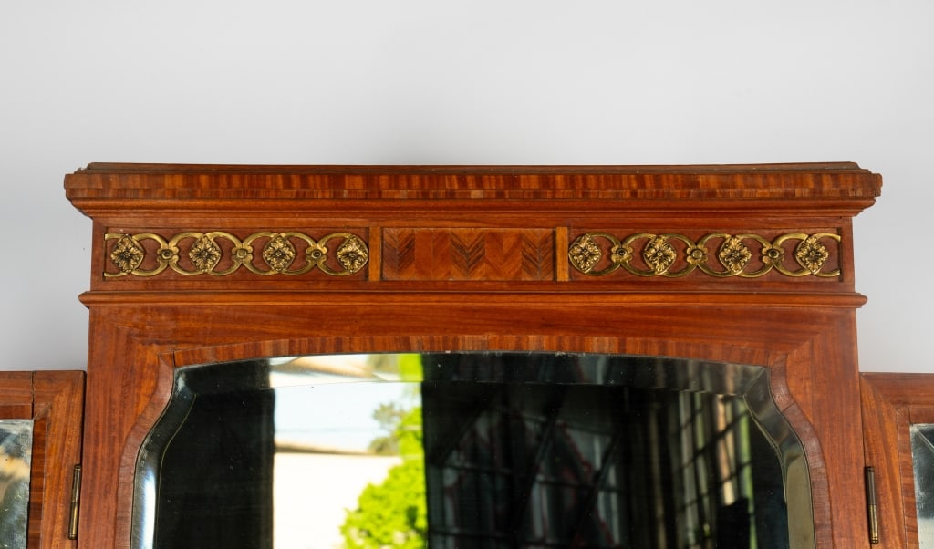 FRENCH LOUIS XVI STYLE DRESSING TABLE - 3