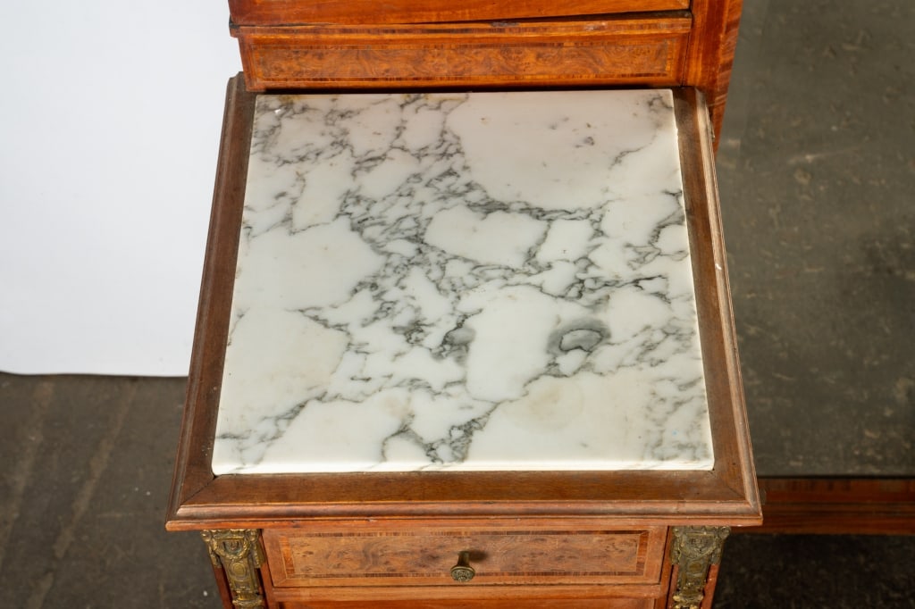 FRENCH LOUIS XVI STYLE DRESSING TABLE - 4