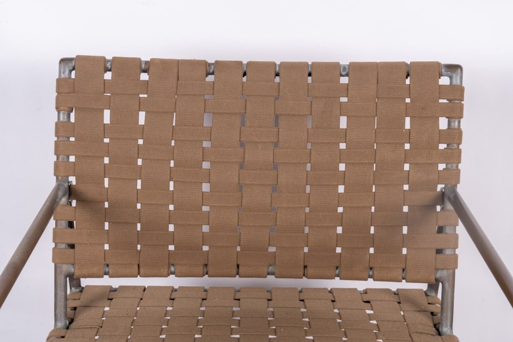PAIR OF MODERN BROWN JORDAN CHAIRS - 4
