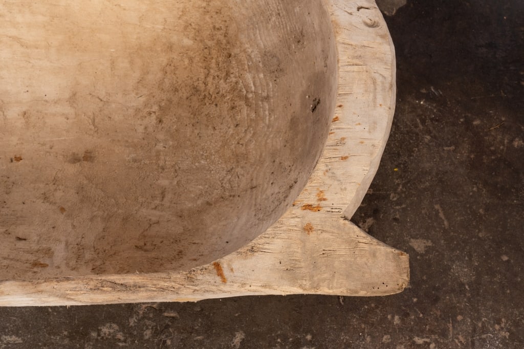 ANTIQUE PRIMITIVE SALTING TROUGH - 4