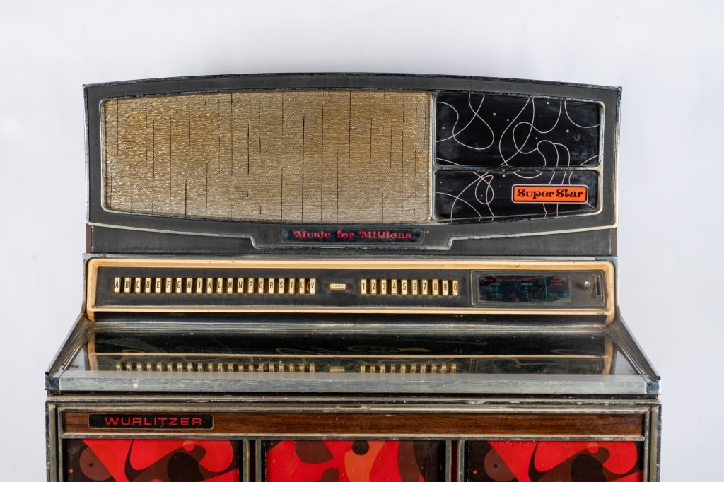 WURLITZER SUPER STAR JUKEBOX MODEL 3600 - 3