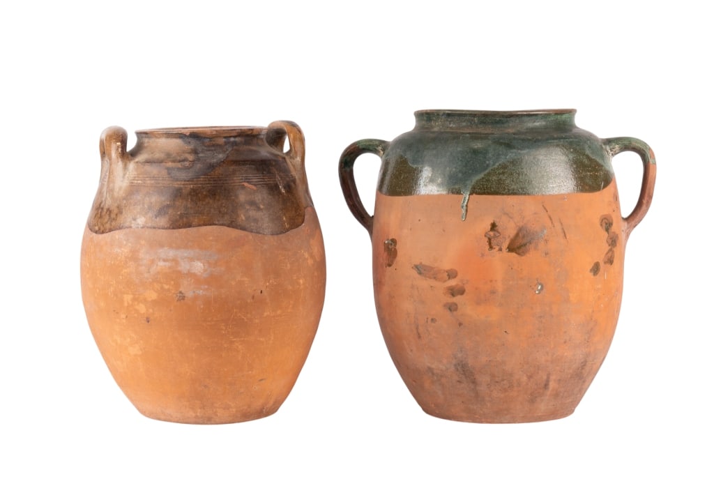 TWO VINTAGE POTTERY VASES (1 of 6)