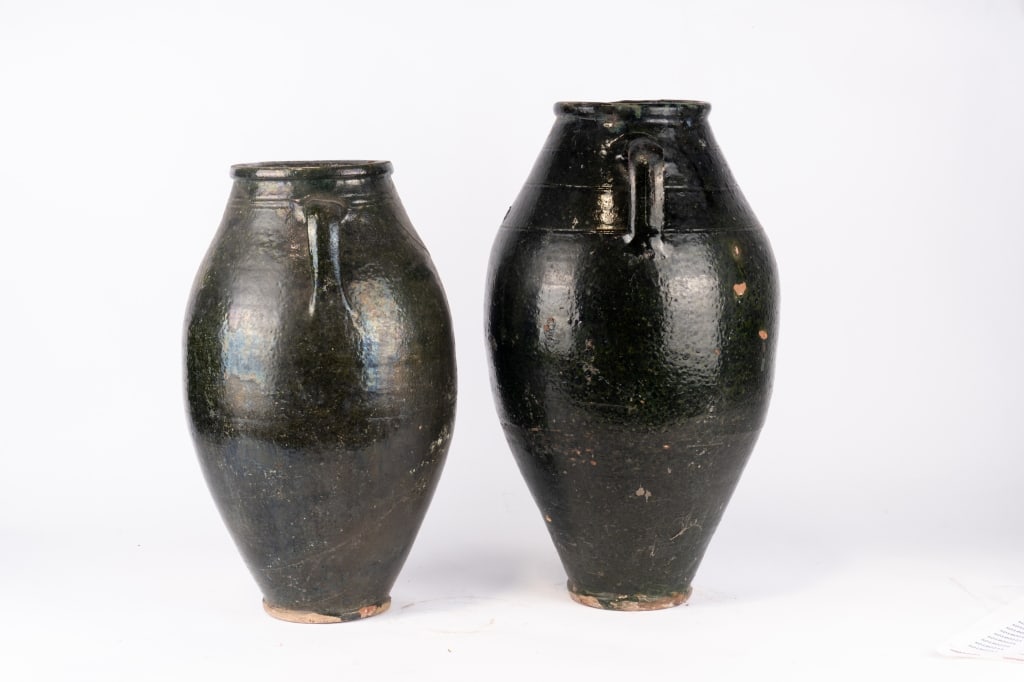 TWO VINTAGE GLAZED POTTERY VASES - 4