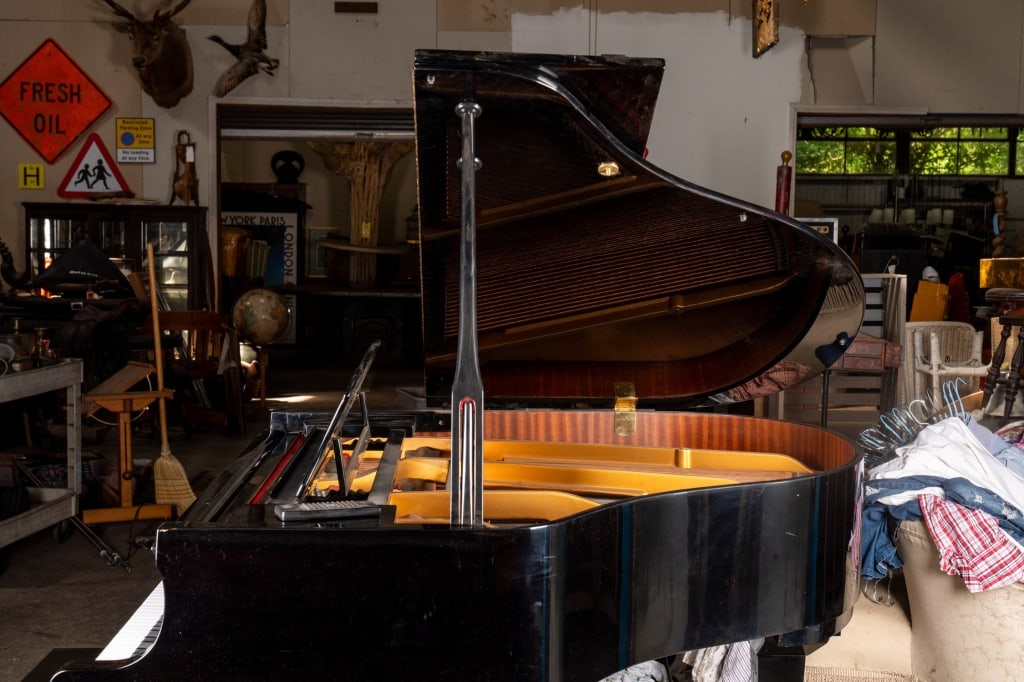 BERGMANN BABY GRAND PIANO W/PLAYER SYSTEM - 11