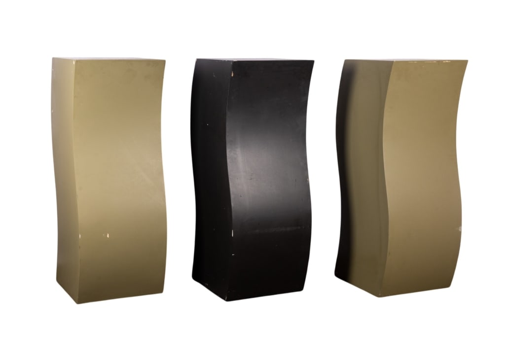 THREE CURVED COLUMNS/STANDS (1 of 4)