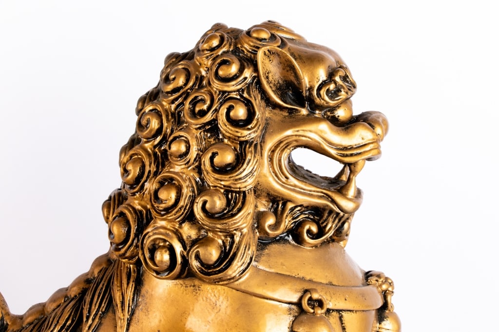 PAIR OF CHINESE FIBERGLASS BEIJING LIONS/FOO DOGS - 7