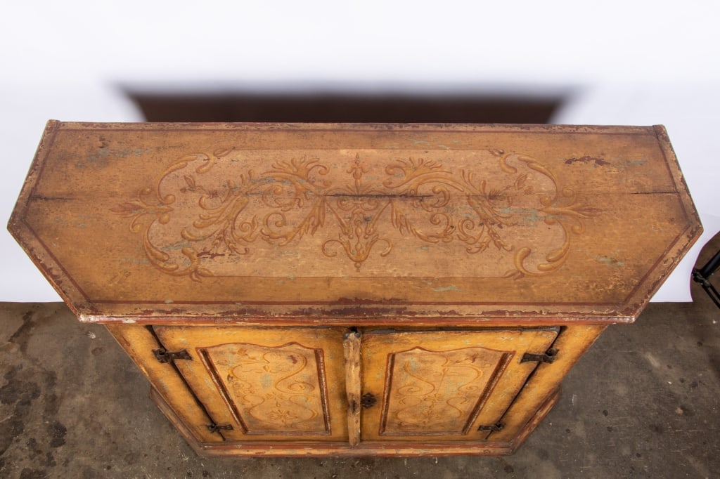 ANTIQUE ITALIAN HAND-PAINTED SIDEBOARD - 7