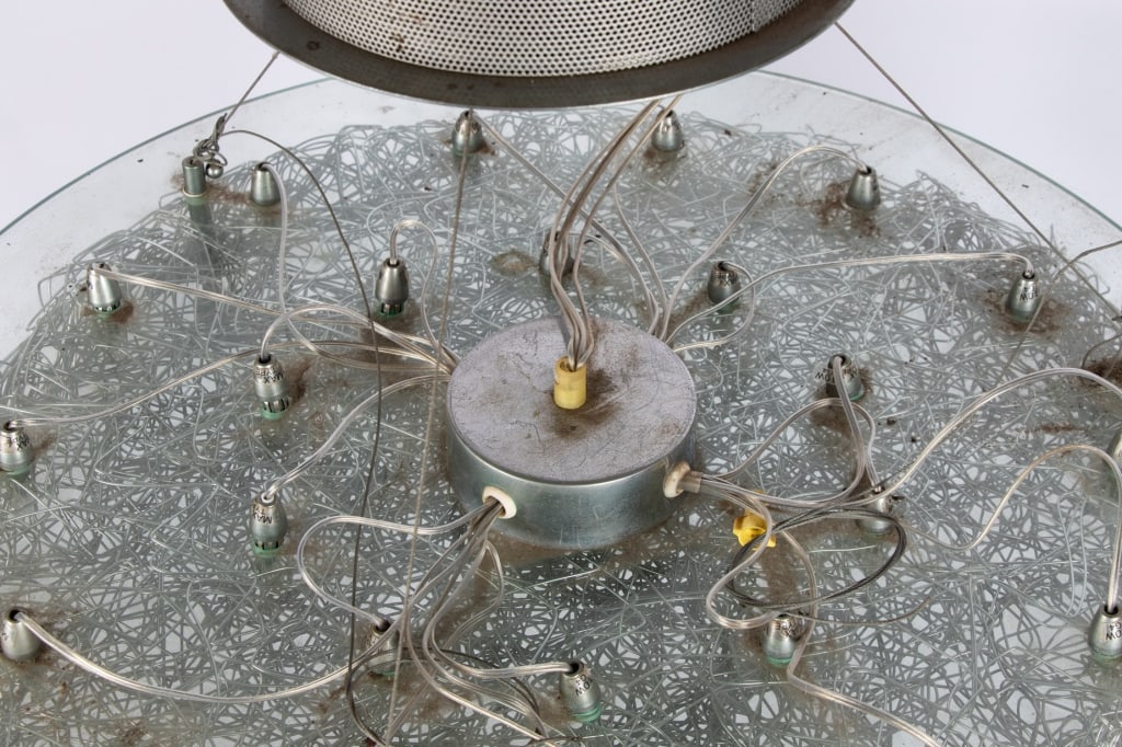 MODERN GLASS & METAL PENDANT LIGHT - 5