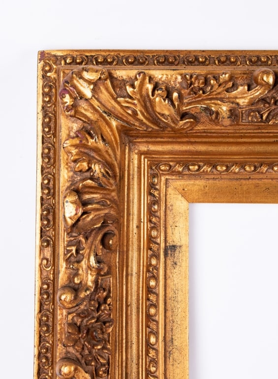ITALIAN ORNATE GILTWOOD PICTURE FRAME - 2