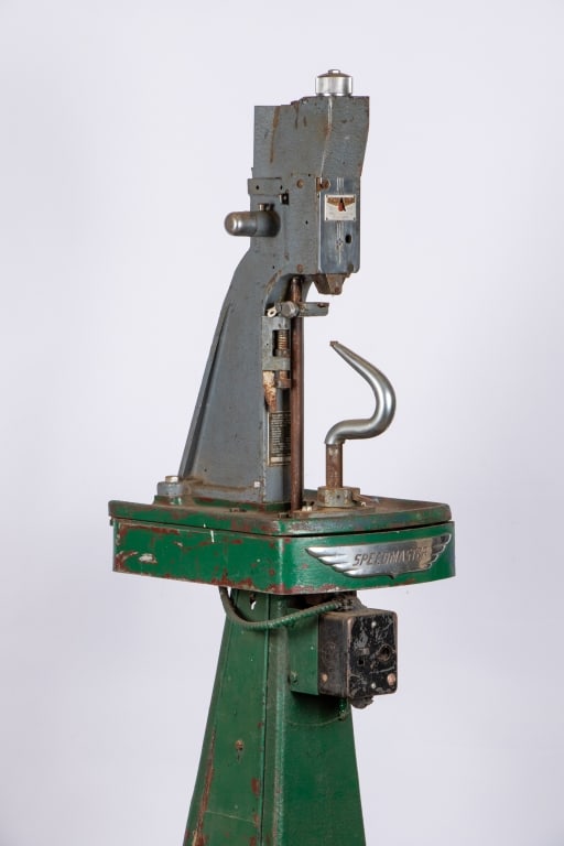 SPEEDMASTER AUTO SOLER MACHINE WITH SHOE NAILER - 2