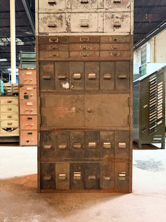 VINTAGE INDUSTRIAL MULTI DRAWER CABINET - 3