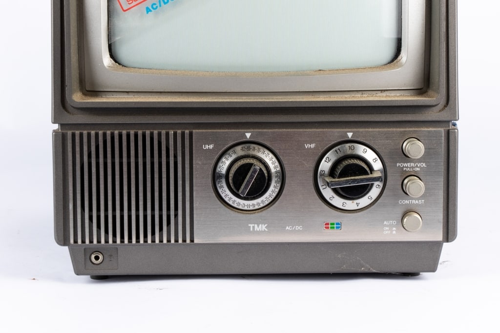VINTAGE TMK TV MODEL 790C - 3