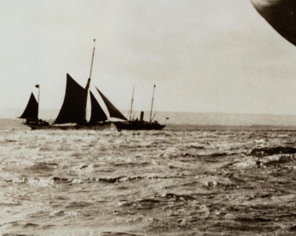 BEKEN OF COWES 'SUZANNE' 1911 NAUTICAL PHOTOGRAPH - 10