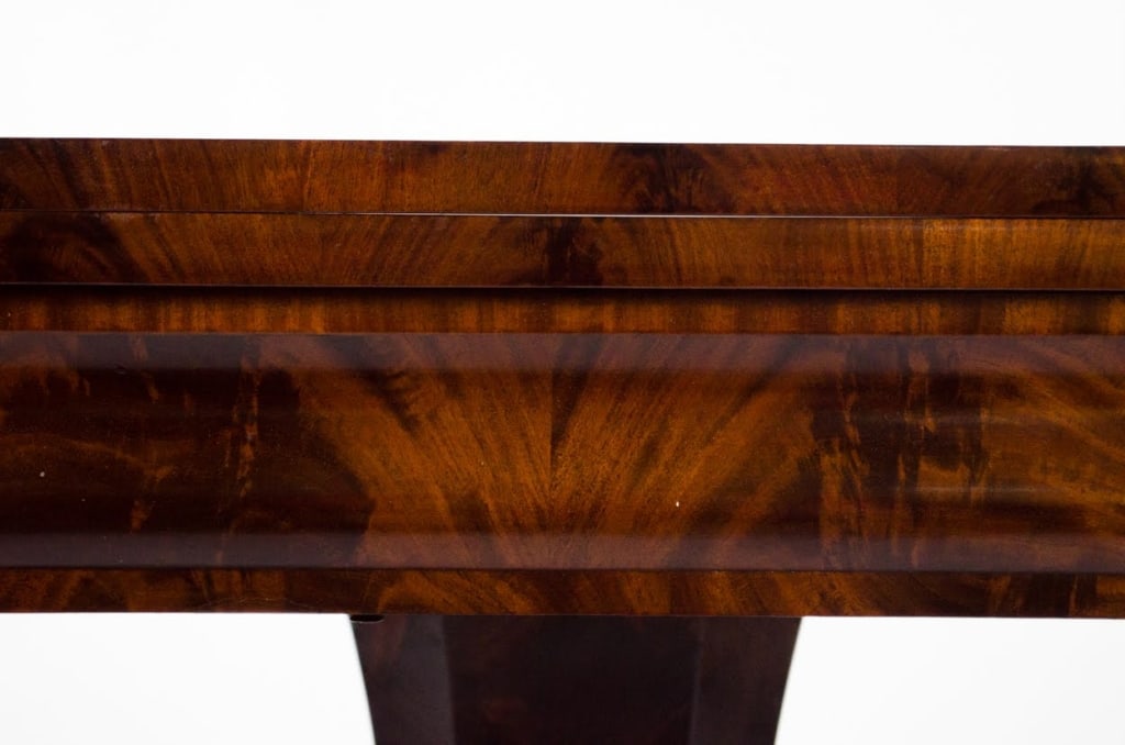 BIEDERMEIER STYLE BURLWOOD OCCASIONAL TABLE - 19