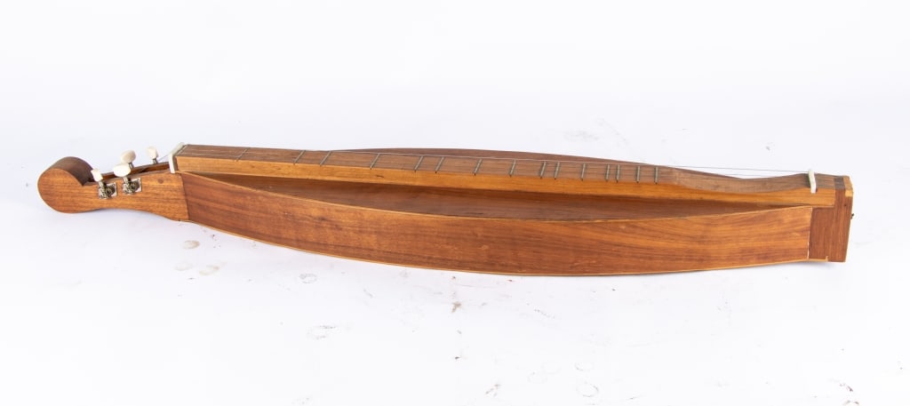 VINTAGE APPALACHIAN MOUNTAIN DULCIMER - 5