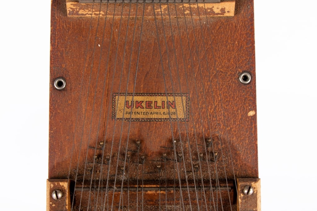 EARLY 20TH C. UKELIN NATIONAL VIOLIN UKE - 4