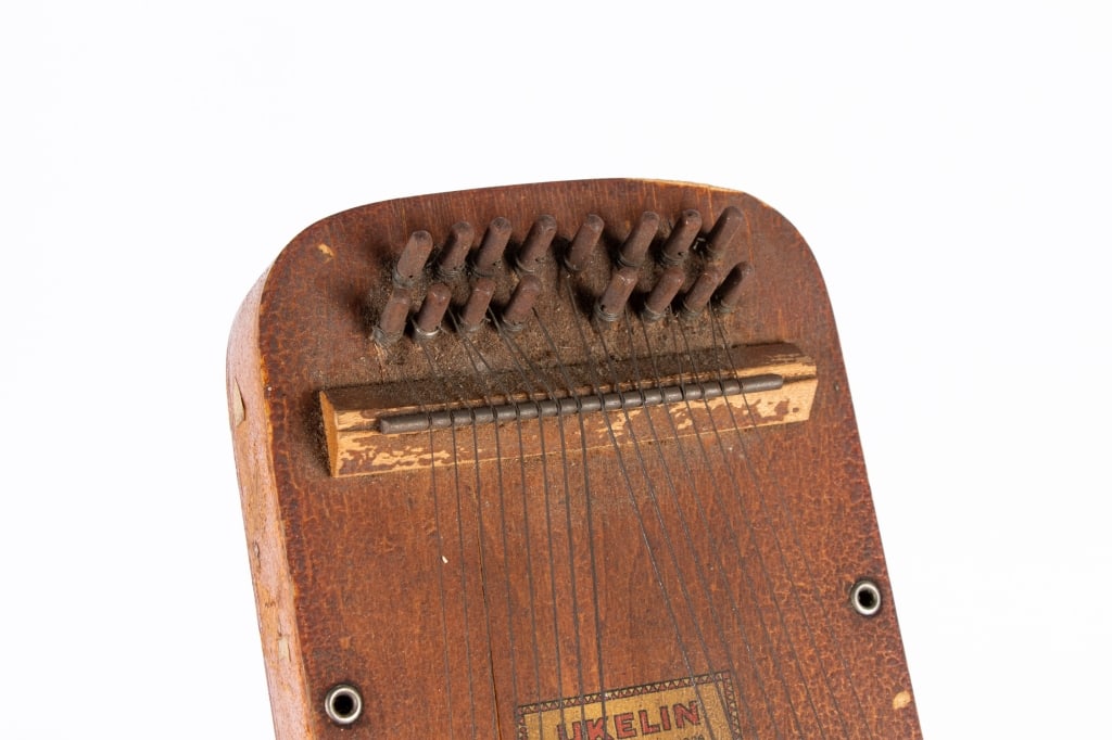 EARLY 20TH C. UKELIN NATIONAL VIOLIN UKE - 5