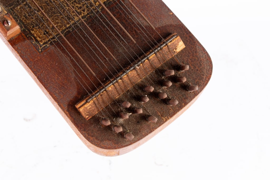 EARLY 20TH C. UKELIN NATIONAL VIOLIN UKE - 7