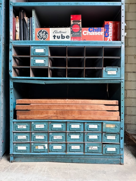 VINTAGE INDUSTRIAL MULTI COMPARTMENT CABINET - 4