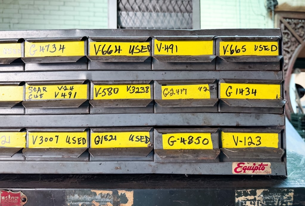 EQUIPTO INDUSTRIAL 24 DRAWER PARTS CABINET - 3