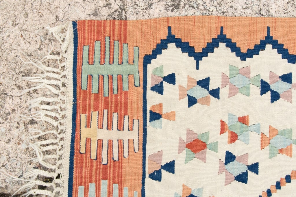 VINTAGE TURKISH KILIM RUG - 4