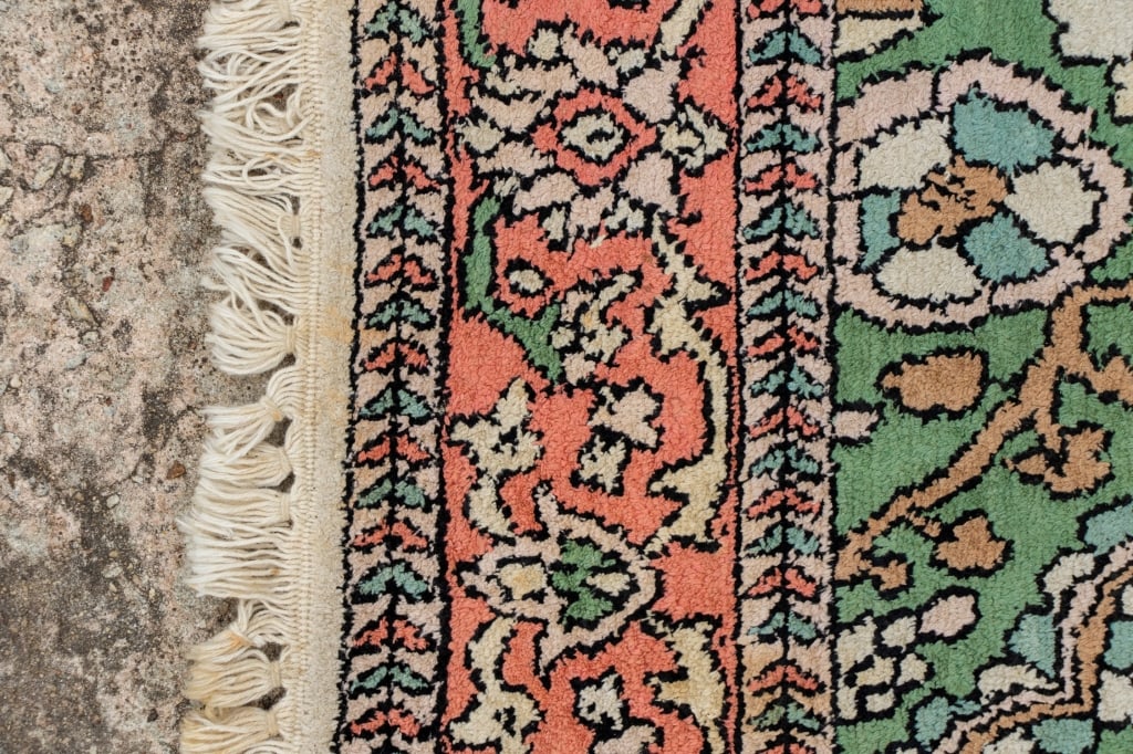 VINTAGE SILK HEREKE RUG - 5