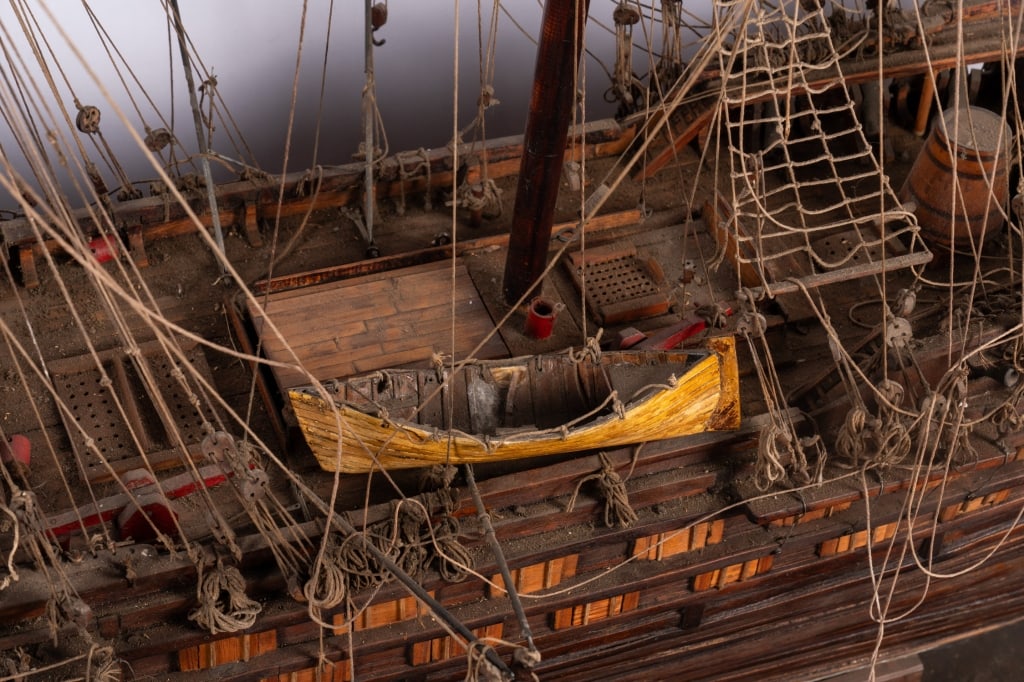 MONUMENTAL HAND-CRAFTED FIRST RATE SHIP MODEL - 10