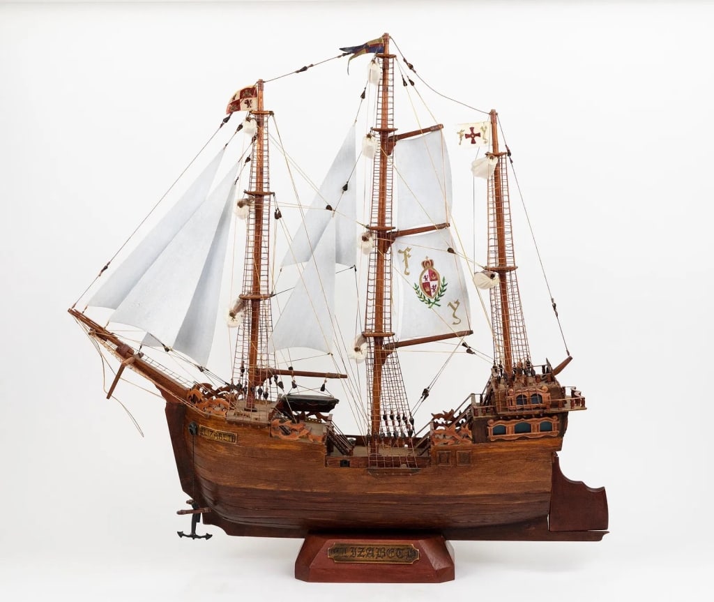 'ELIZABETH' WOOD MODEL SAILING SHIP - 2