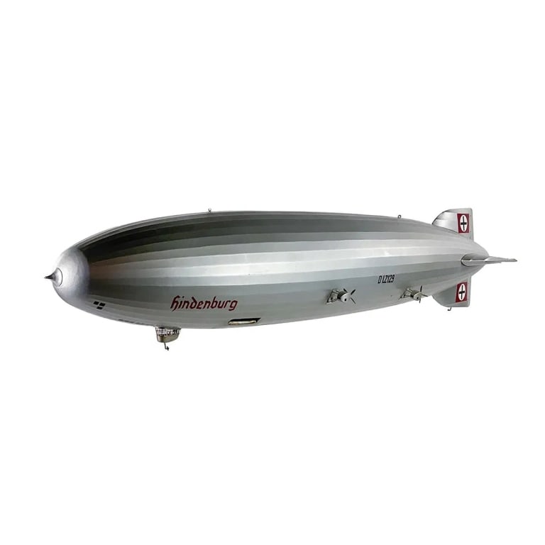 HINDENBURG MODEL ZEPPELIN AIRSHIP BLIMP (1 of 10)