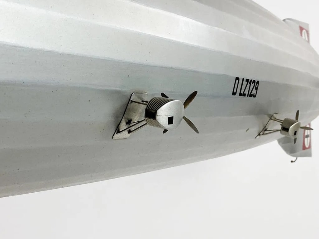 HINDENBURG MODEL ZEPPELIN AIRSHIP BLIMP - 3