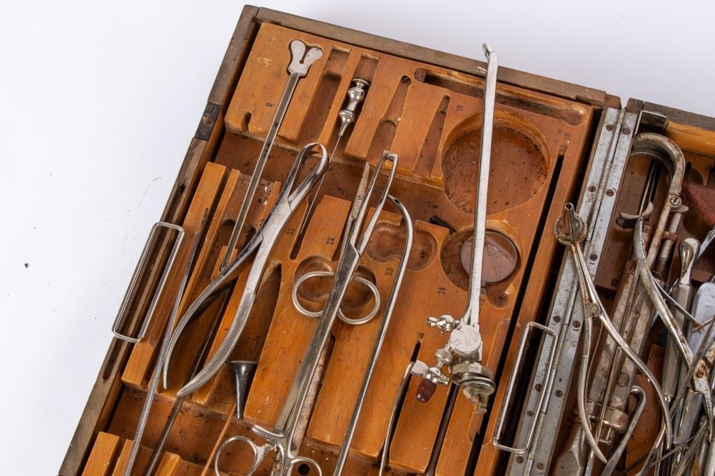 LARGE GROUP OF MEDICAL TOOLS & CASES - 2