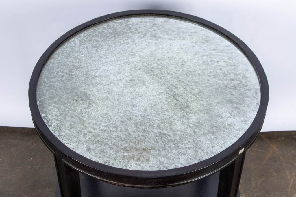 CONTEMPORARY MIRRORED TOP ROUND ACCENT TABLE - 5