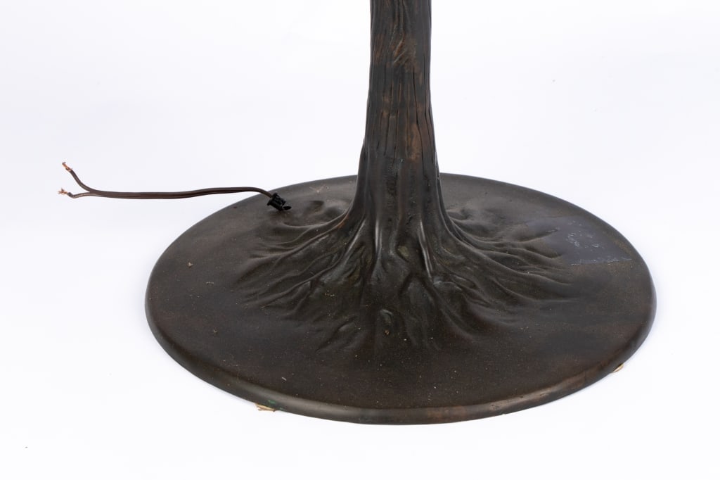 TIFFANY STYLE WISTERIA TREE TRUNK LEAD GLASS LAMP - 6