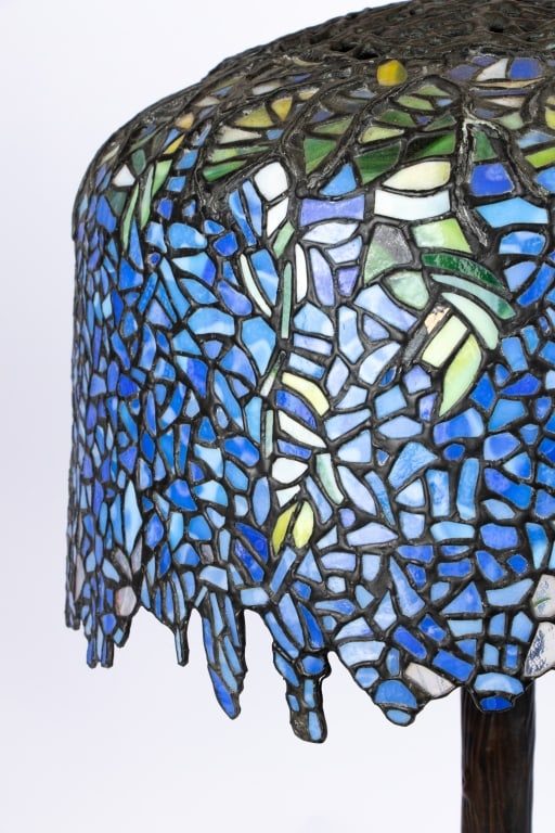 TIFFANY STYLE WISTERIA TREE TRUNK LEAD GLASS LAMP - 7