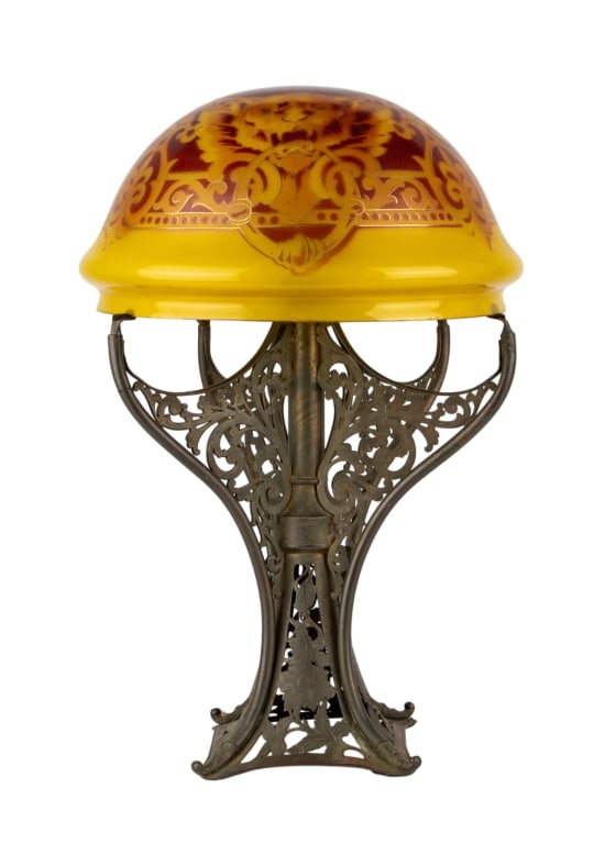 EMILE GALLE STYLE BRONZE HAND-PAINTED TABLE LAMP: Emile Galle style bronze base table lamp with hand-painted mushroom shade. Approximate dimensions: h. 22.5", w. 13.75", d. 13.75" Disclaimer: Participating bidders must have a credit card on file