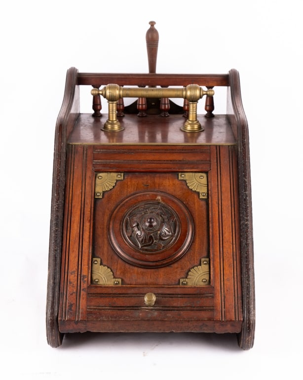 ANTIQUE SCOTTISH OAK & BRASS COAL SCUTTLE - 2