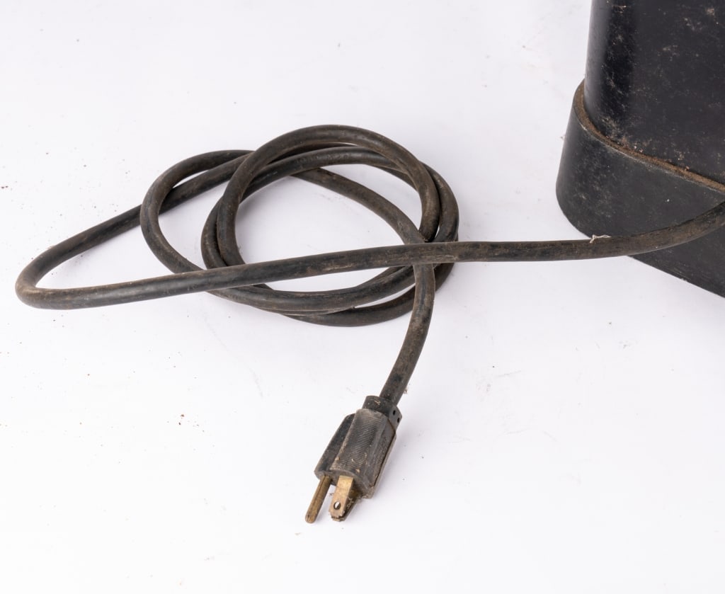 VINTAGE GRINDMASTER ELECTRIC COFFEE GRINDER - 6